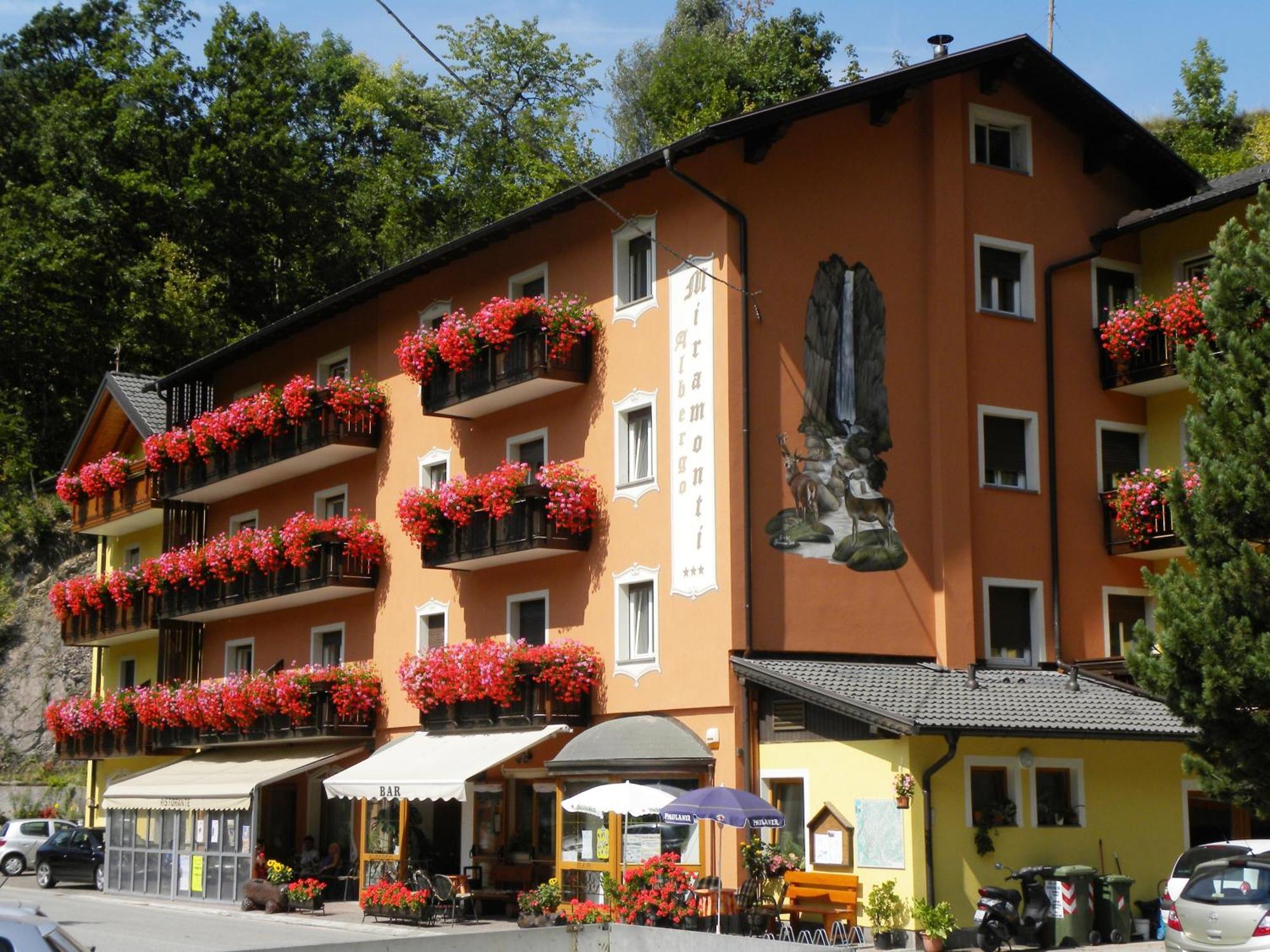 Hotel Miramonti Bedollo Exterior foto